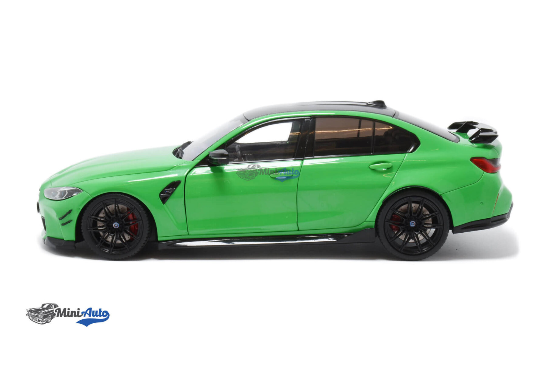 BMW M3 G80 Performance - 2024 - Green - Image 5