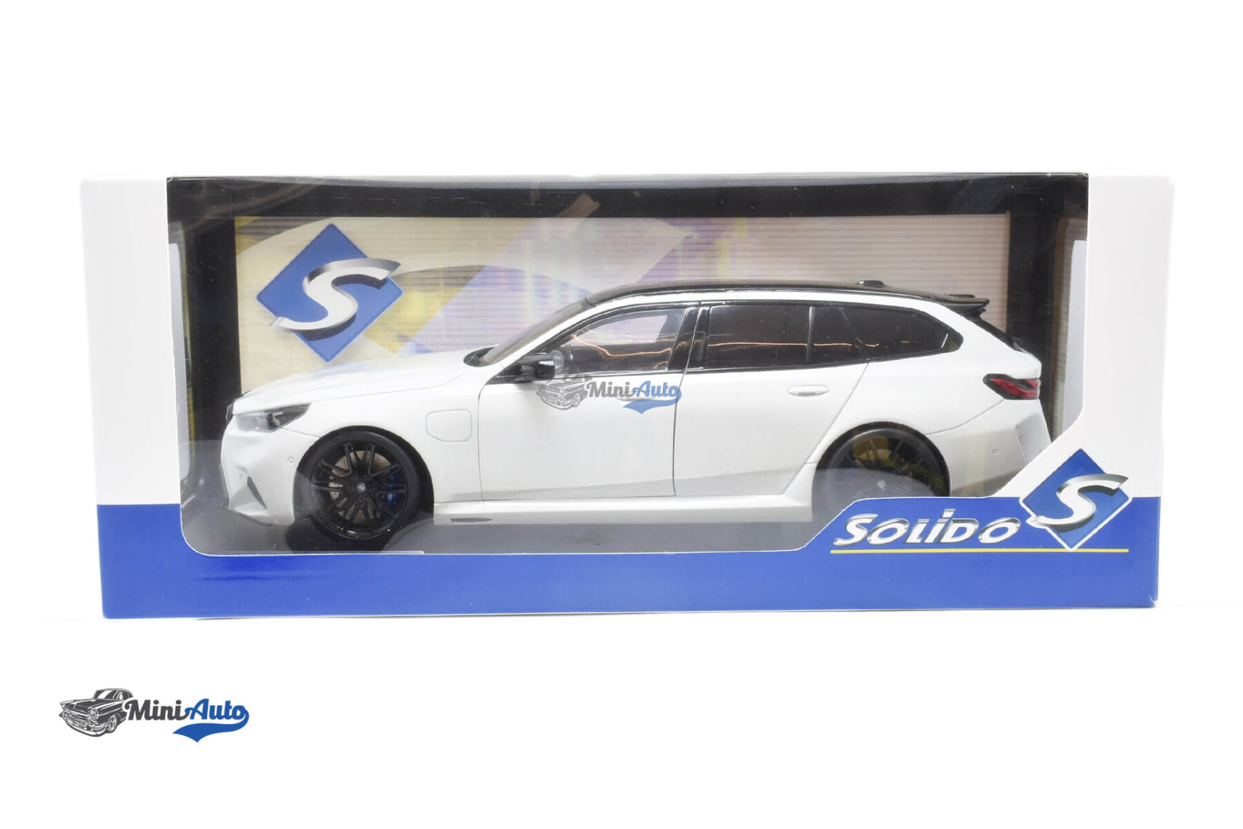 BMW M5 G99 Touring - 2025 - White - Image 6