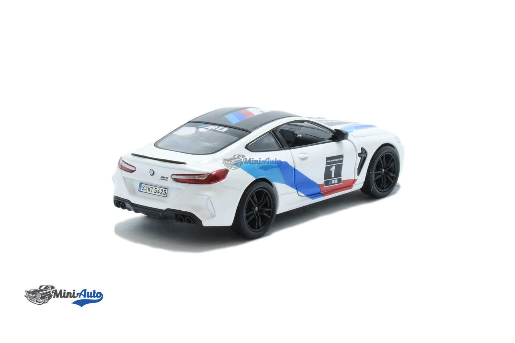 BMW M8 Competition Coupe - 2023 - White 1/36 - Image 3