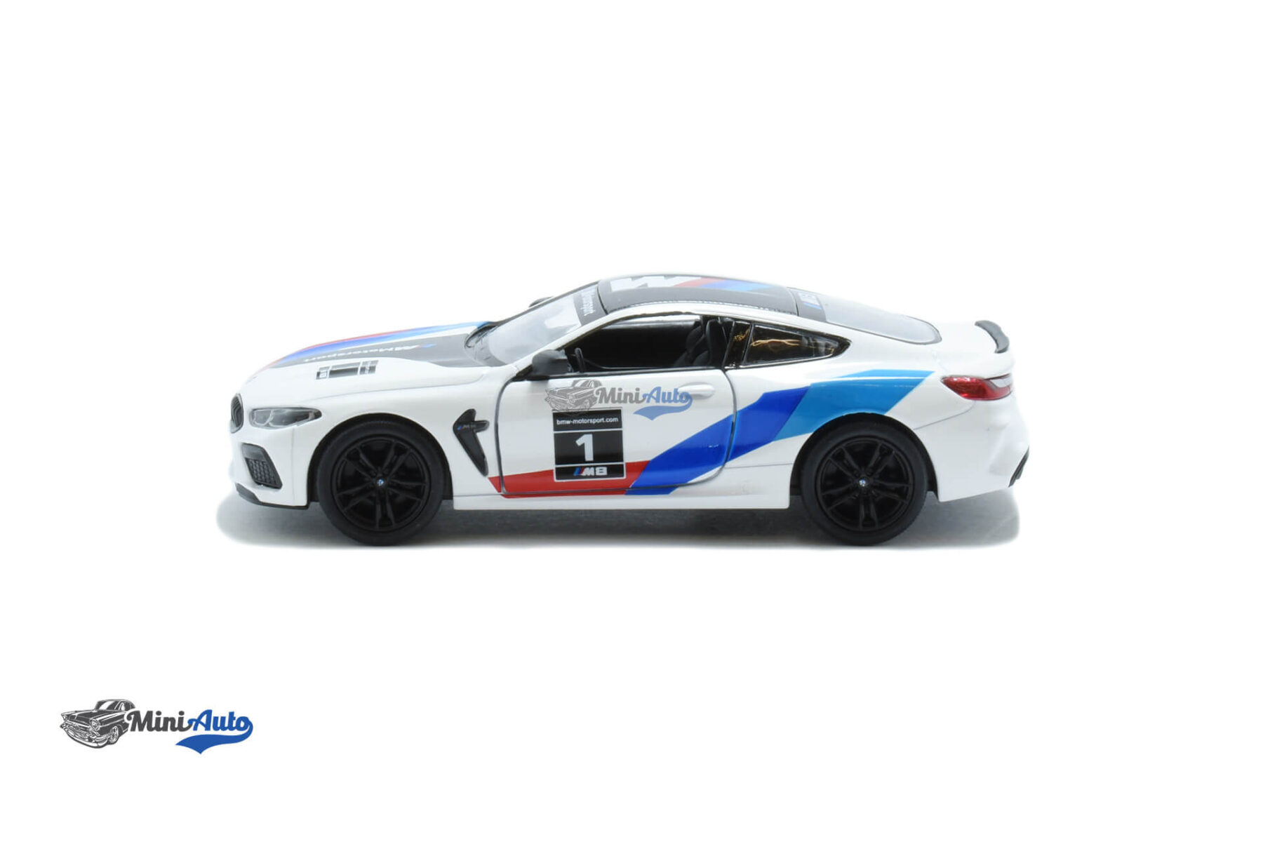 BMW M8 Competition Coupe - 2023 - White 1/36 - Image 5