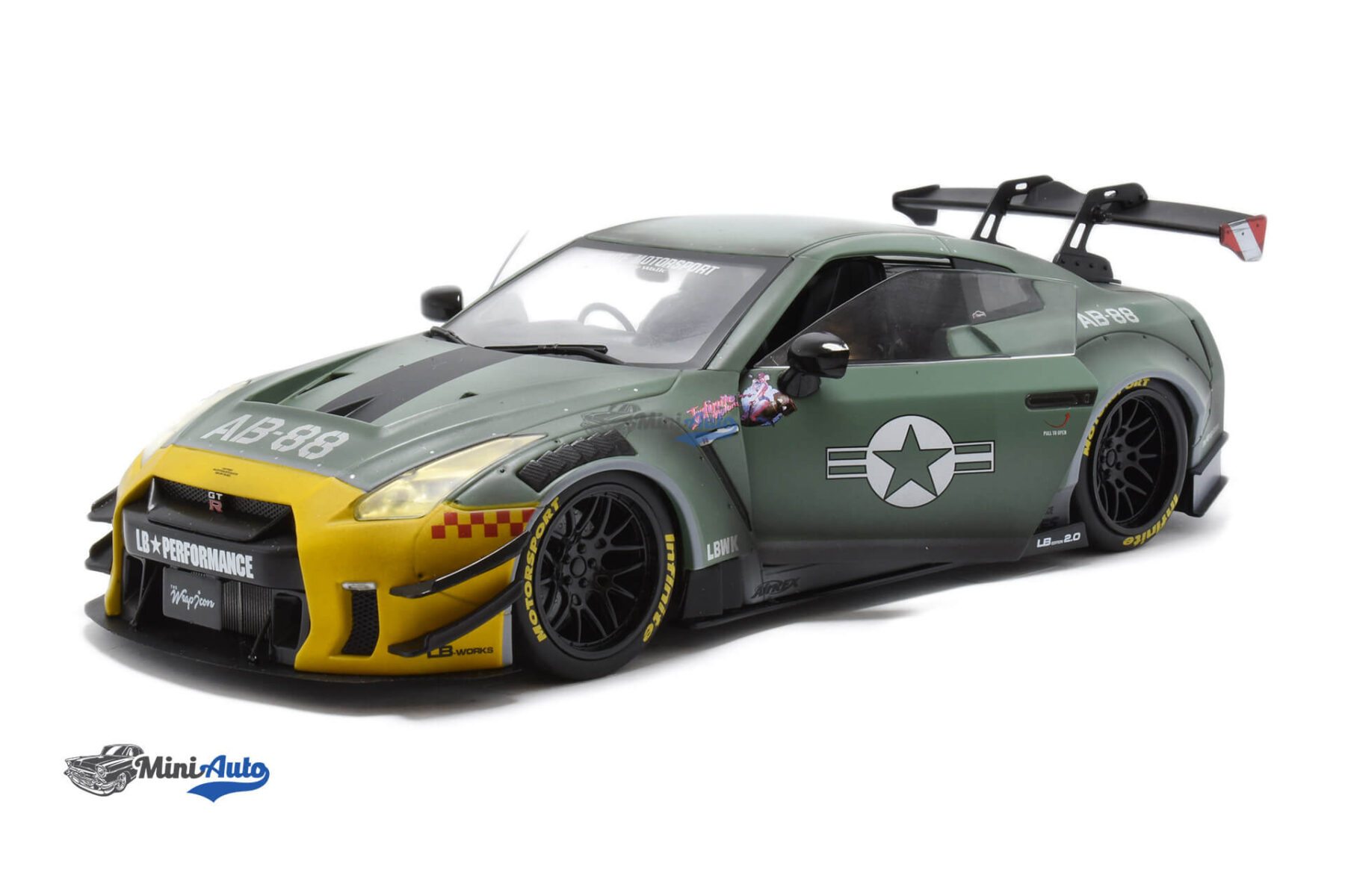 Nissan GTR R35 LWB ARMY - 2020 - Green - Image 2