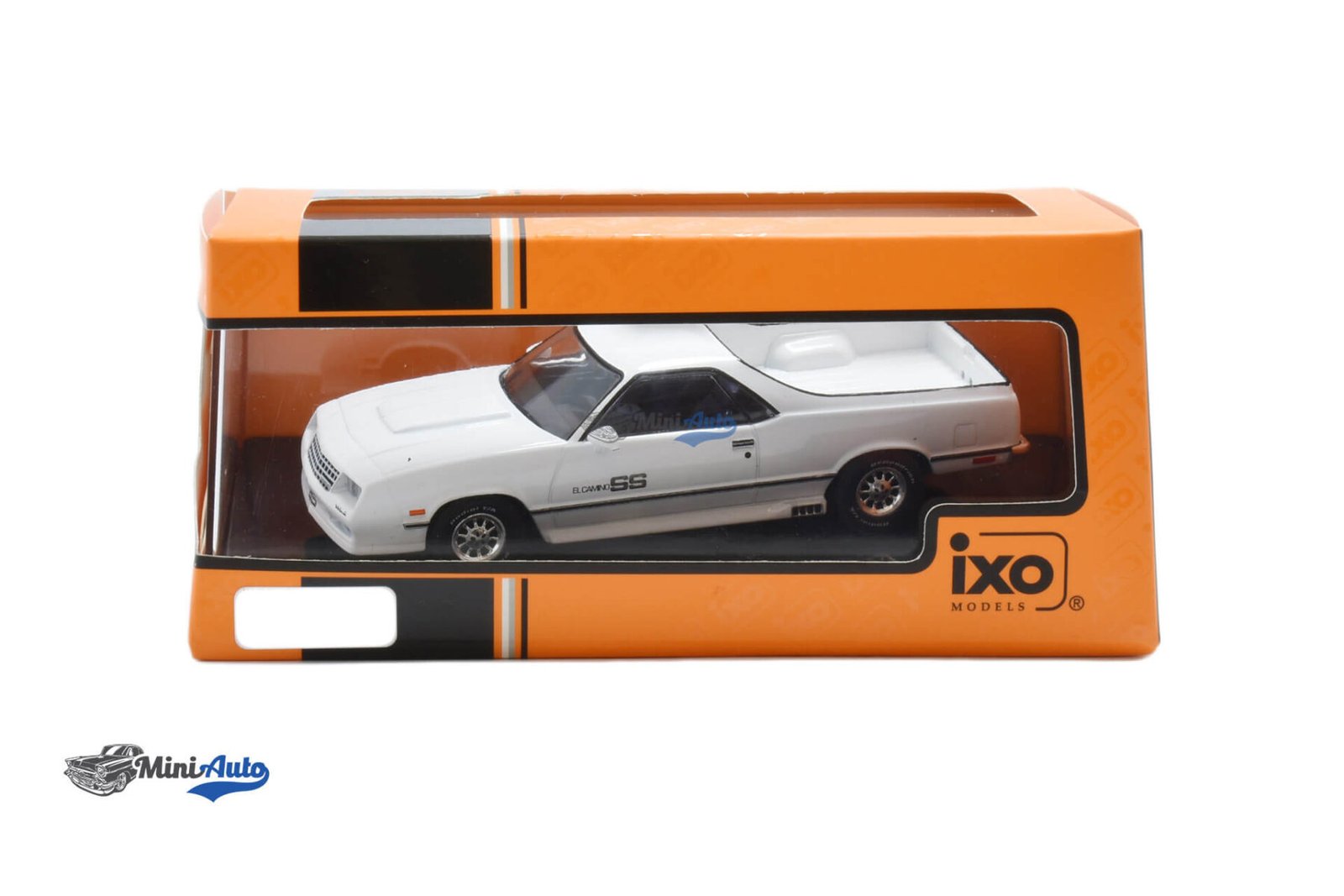 Chevrolet El Camino SS - 1987 - White - Image 4