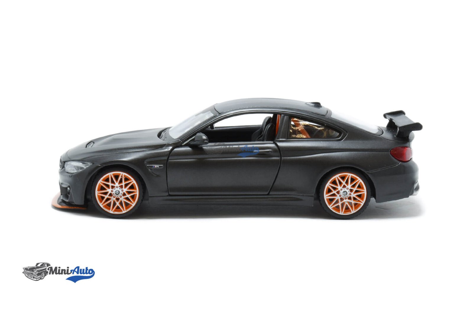 BMW M4 GTS F82 - 2016 - Grey - Image 5