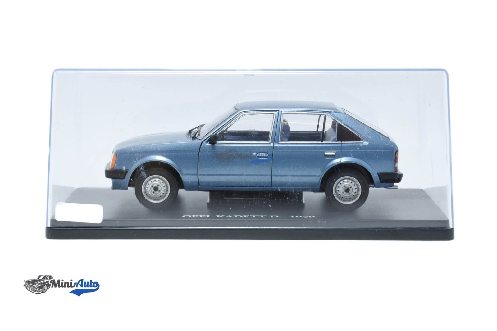 Opel Kadett D - 1979 - Blue - Image 4
