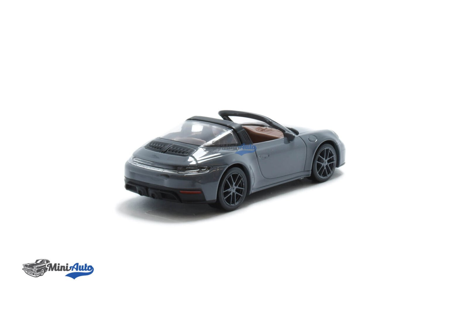 Porsche 911 992 GTS Targa - 2024 - Grey - Image 2