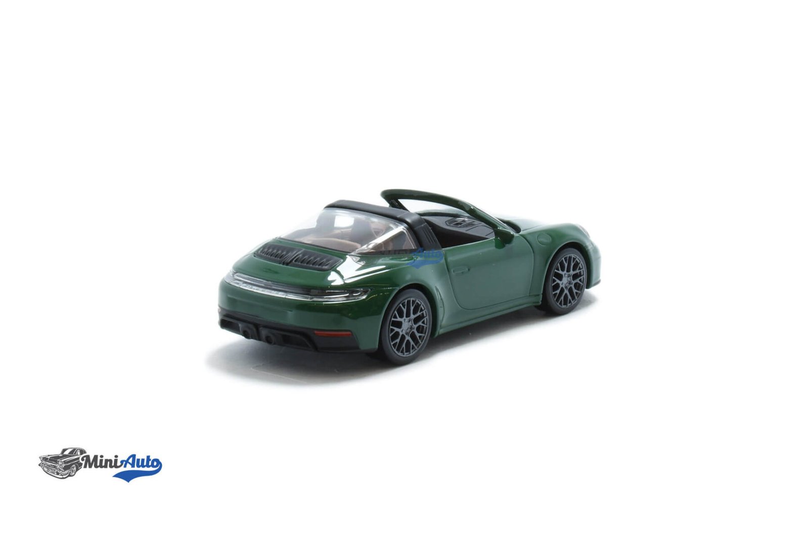 Porsche 911 992 GTS Targa - 2024 - Green - Image 2