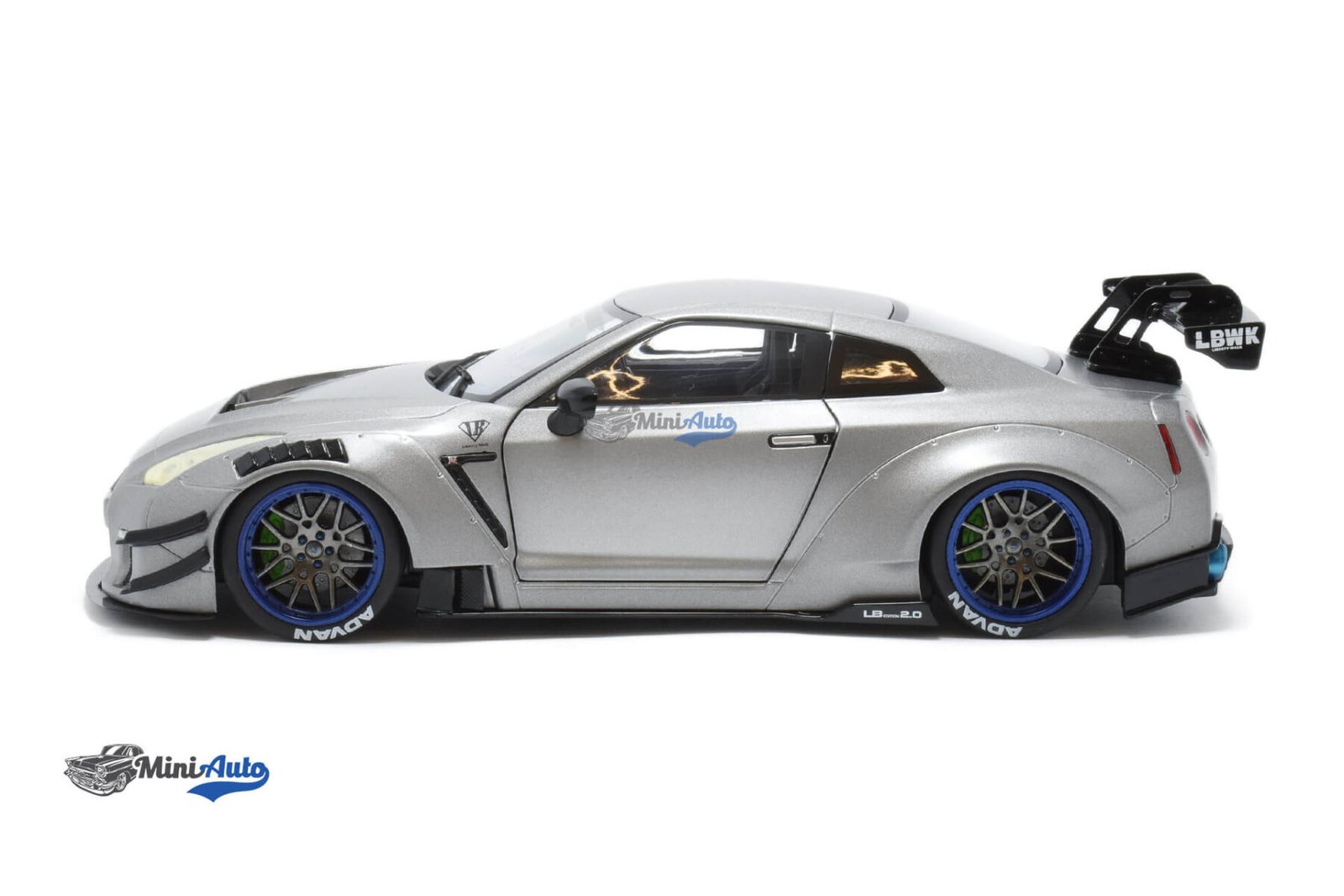 Nissan GT-R R35 LWB - 2023 - Silver - Image 5