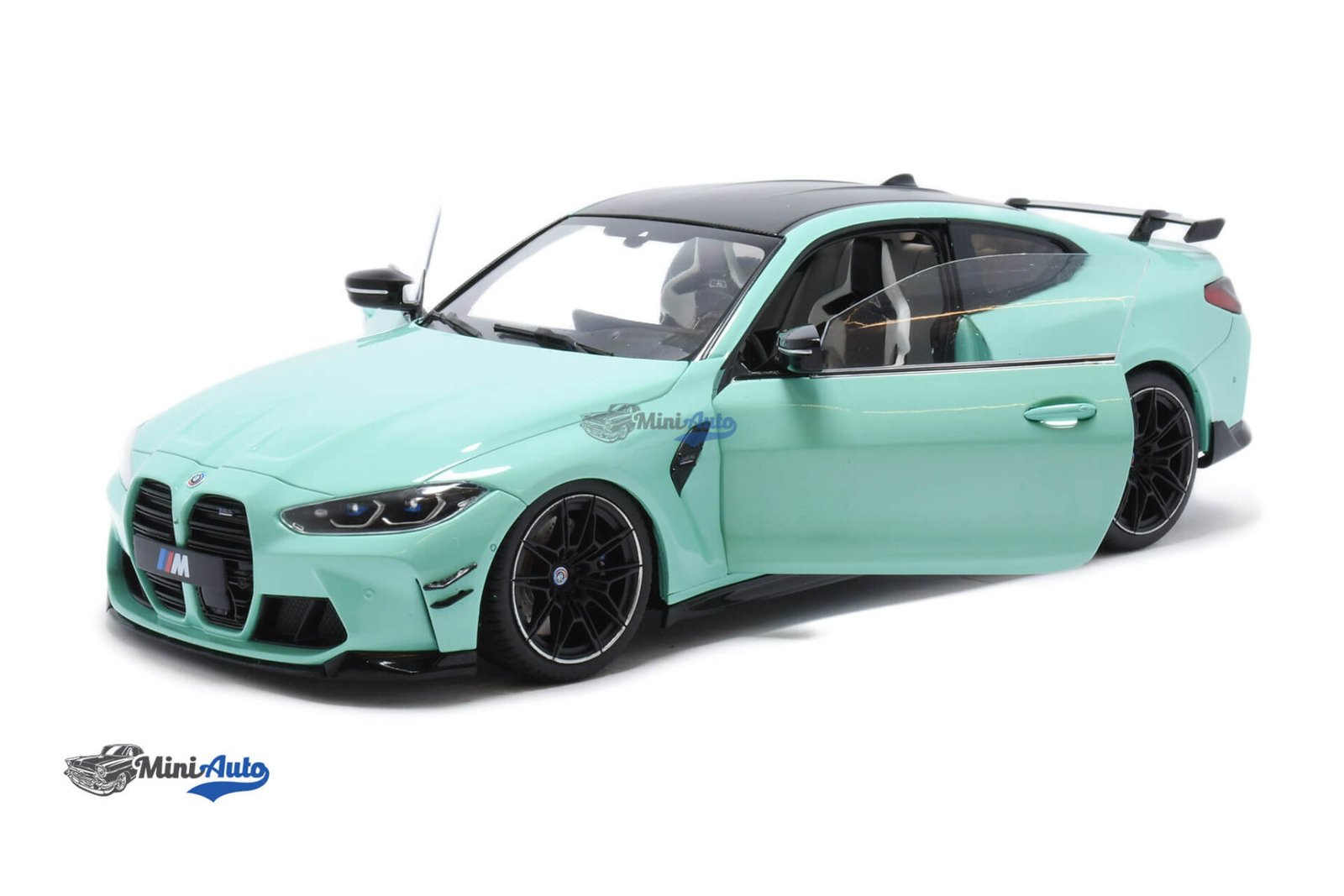 BMW M4 G82 Competition - 2025 - Green - Image 2