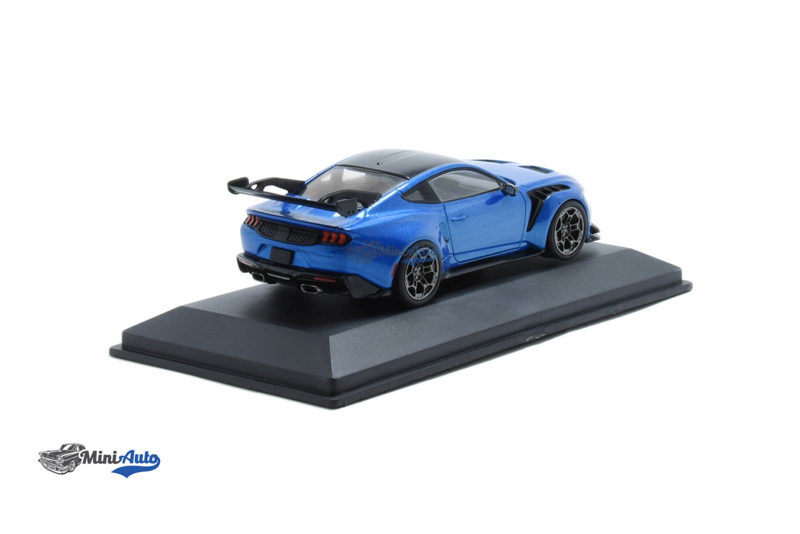 Ford Mustang GTD 5.2L V8 - 2025 - Blue - Image 2