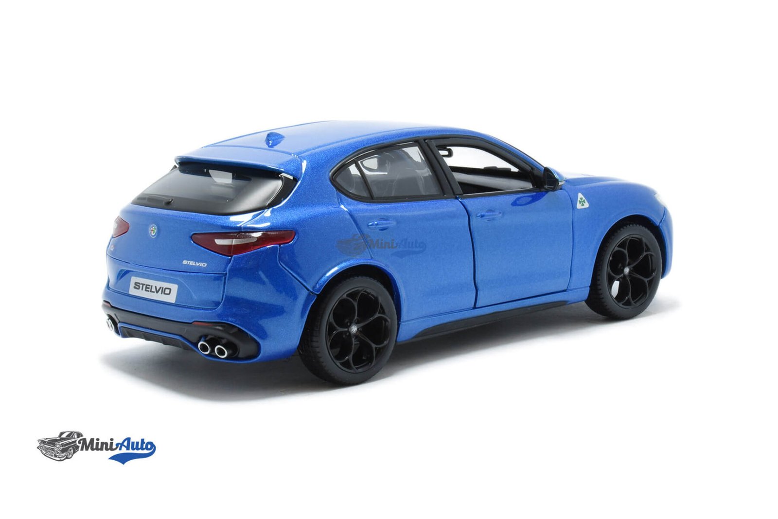 Alfa Romeo Stelvio - 2020 - Blue - Image 3