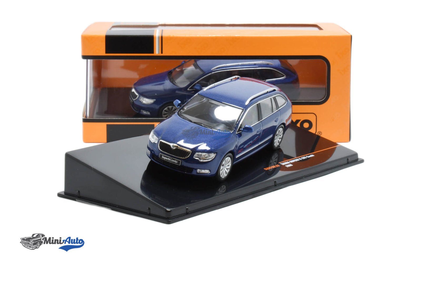 Skoda Superb II - 2008 - Blue - Image 4