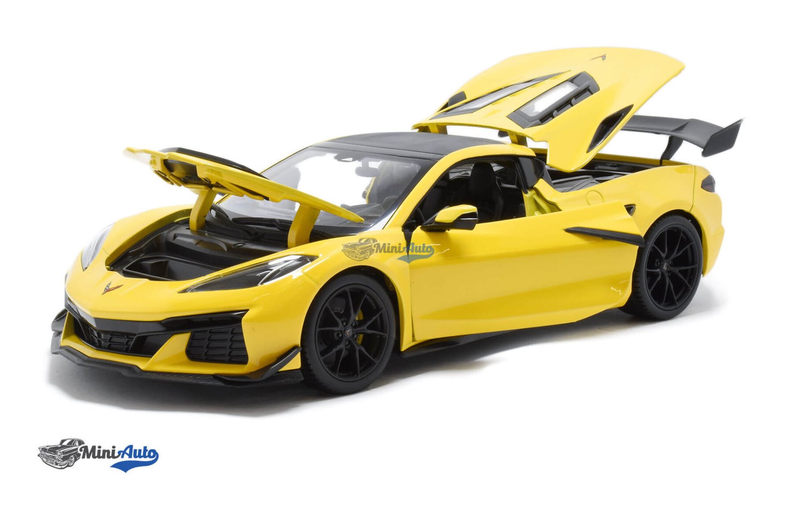 Chevrolet Corvette ZR1 - 2024 - Yellow - Image 2