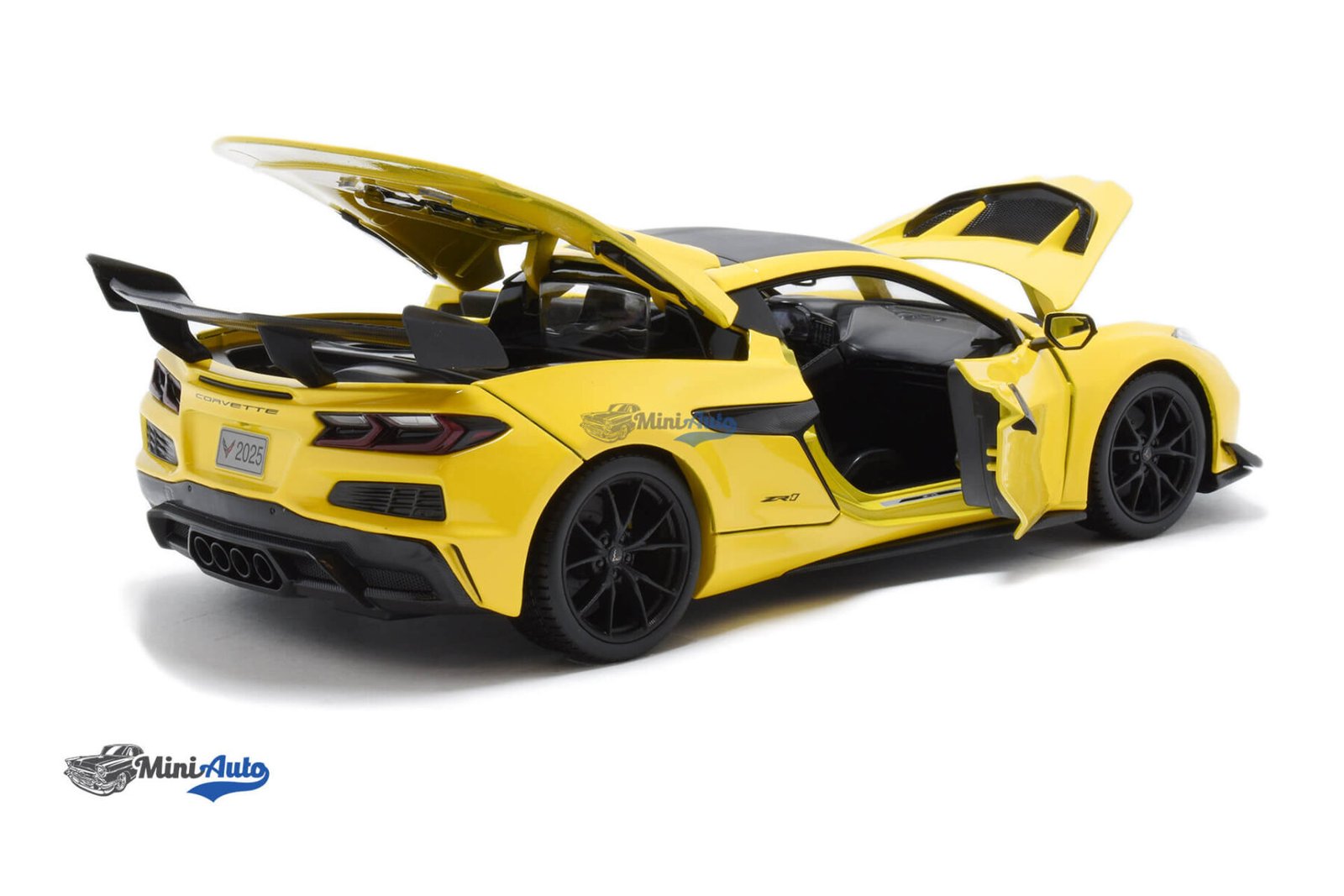 Chevrolet Corvette ZR1 - 2024 - Yellow - Image 4