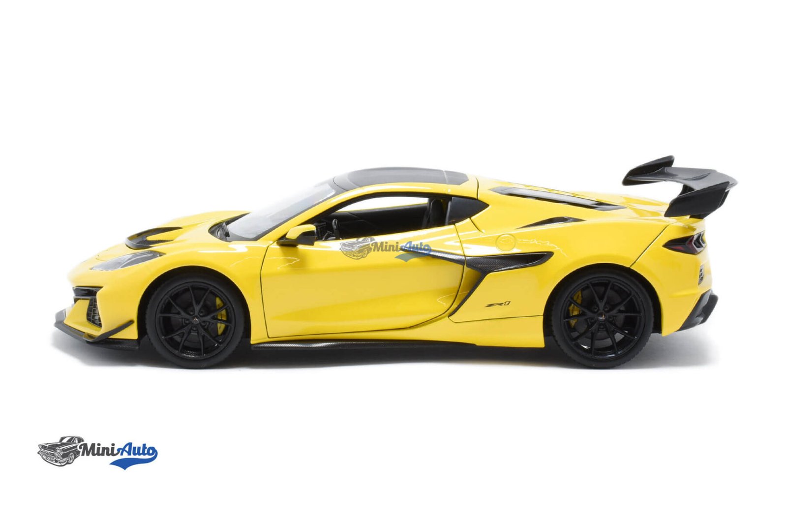 Chevrolet Corvette ZR1 - 2024 - Yellow - Image 5