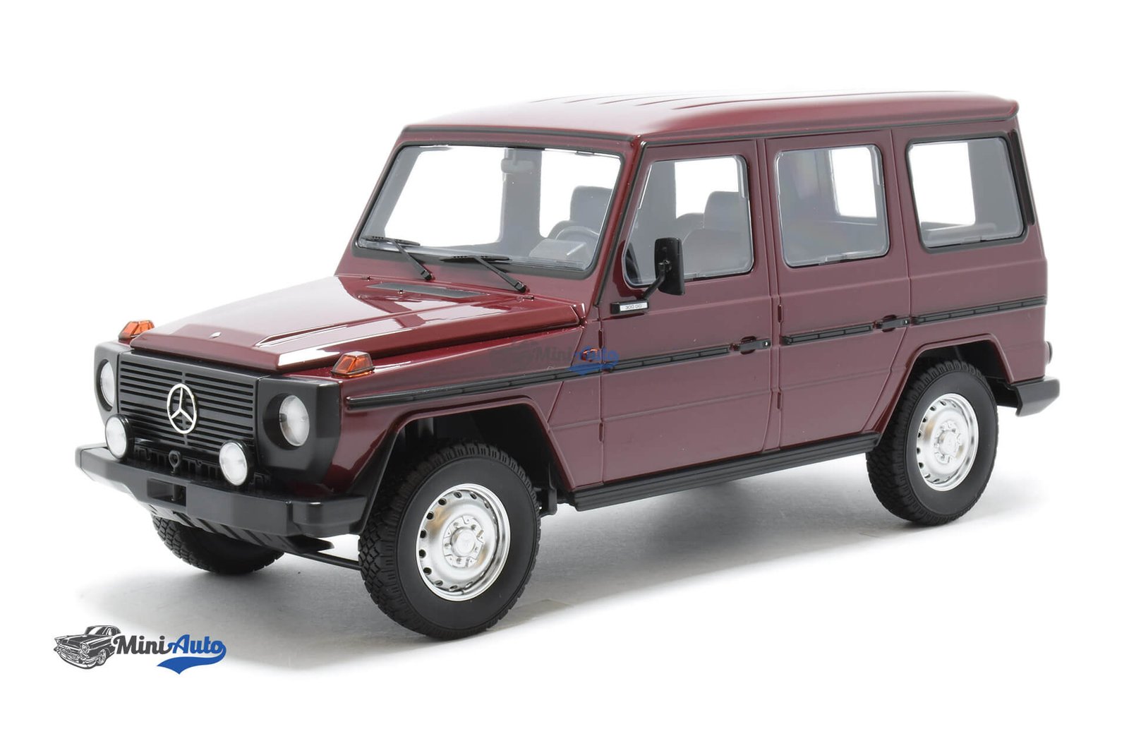 MIN155038102---Mercedes-Benz-G-Class-W460-Limited-402pcs---1980---Dark-Red_1 Mercedes Benz G-Class W460 Limited 402pcs - 1980 - Dark Red - Image 1