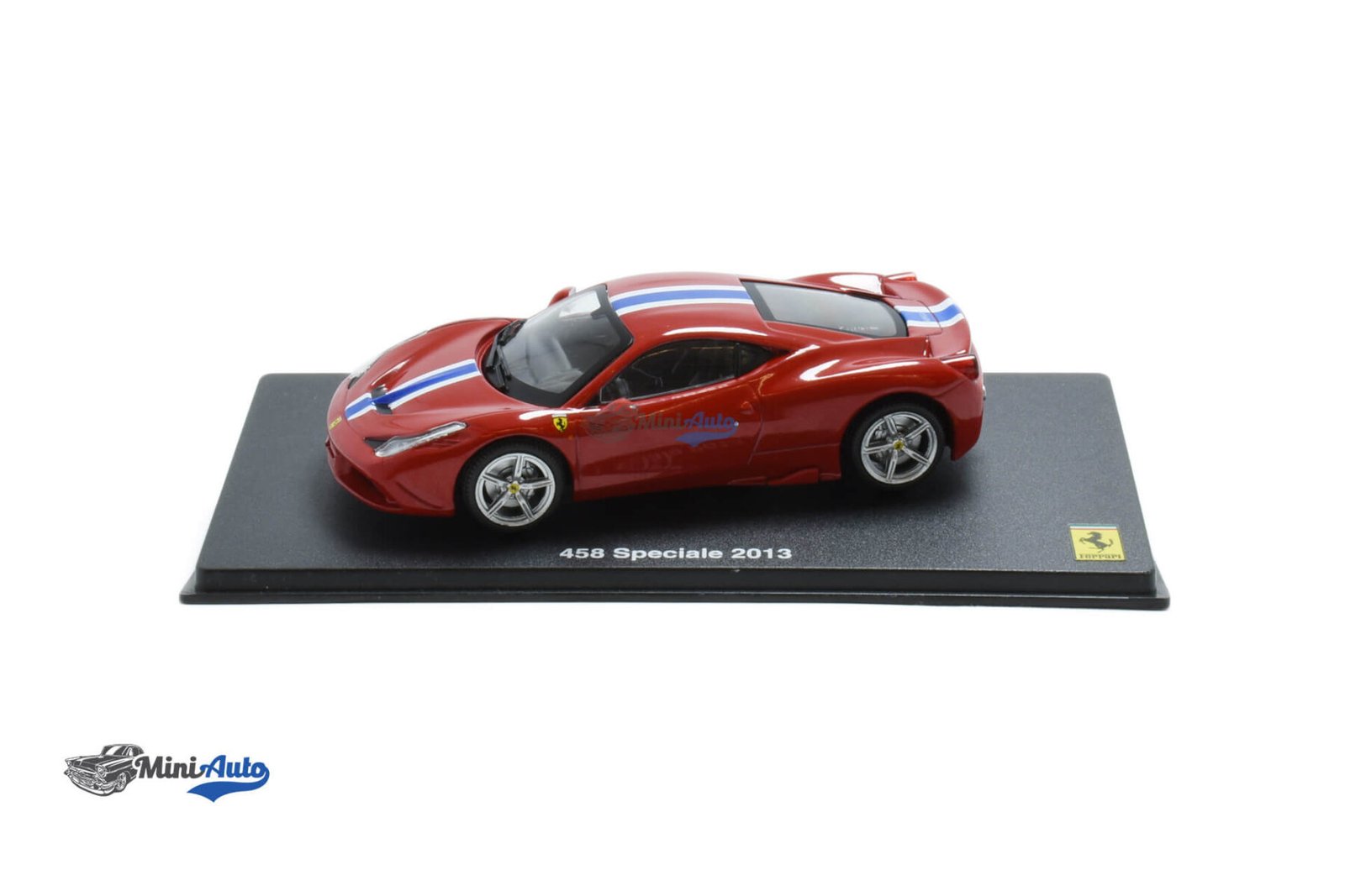 Ferrari 458 Italia Speciale - 2013 - Red - Image 3