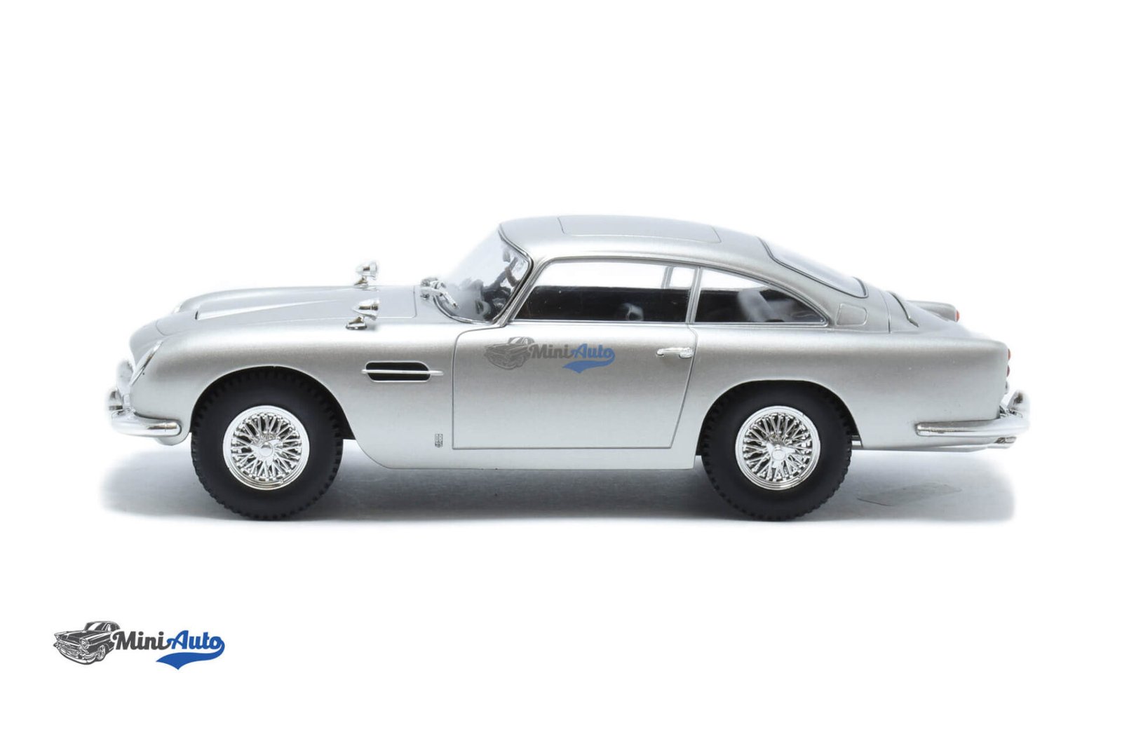 Aston Martin DB5 JB007 - 1965 - Silver - Image 4