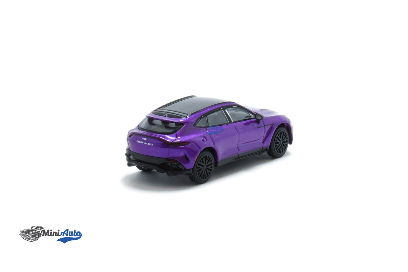 Aston Martin DBX 707 - 2024 - Purple - Image 2