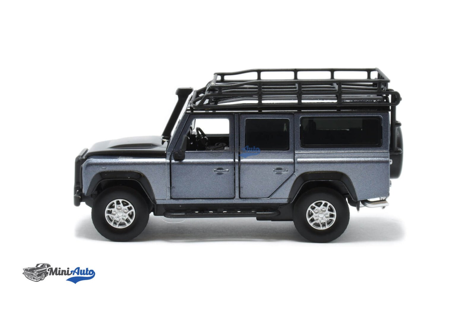 Land Rover Defender 110 - 1990 - Grey - Image 5