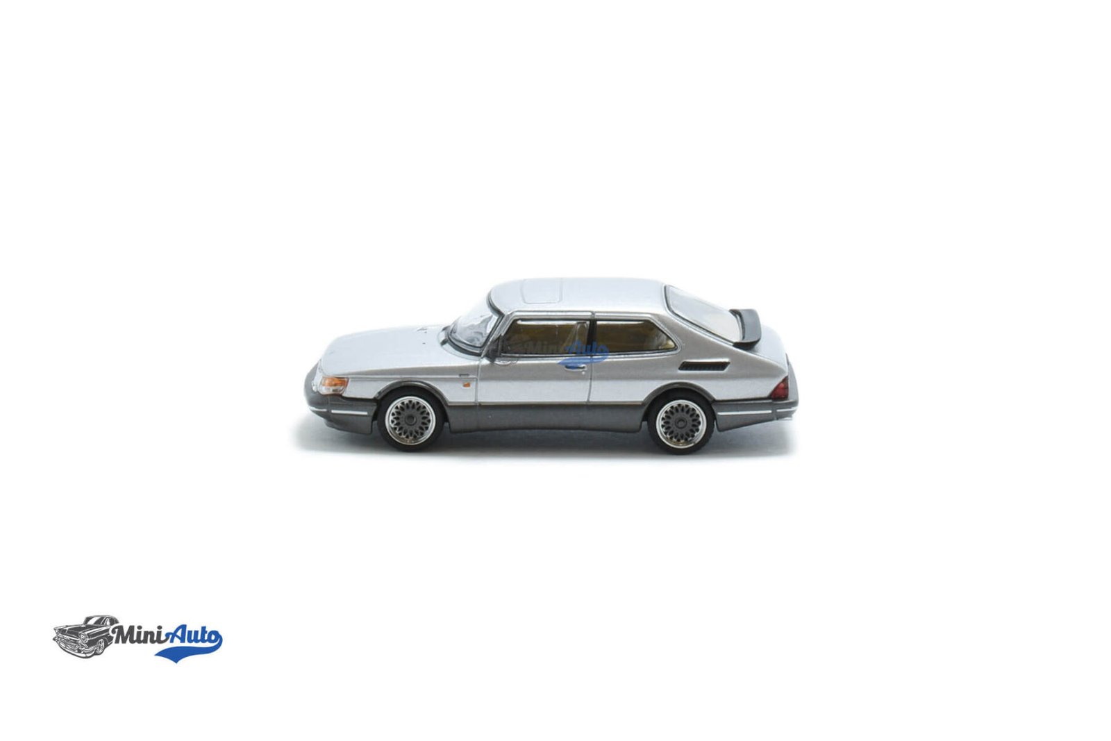 Saab 900 Turbo - 1988 - Silver - Image 3