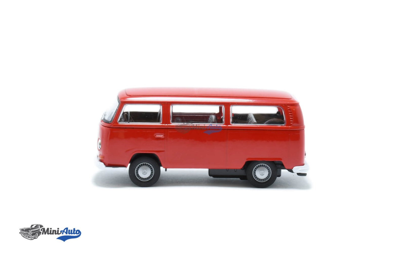 Volkswagen Bus T2 - 1972 - Red - Image 4