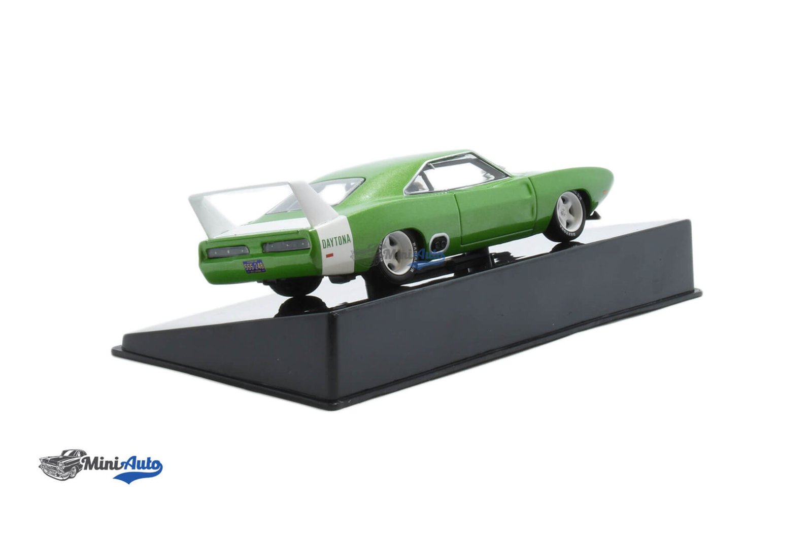 Dodge Charger Daytona - 1969 - Green - Image 2