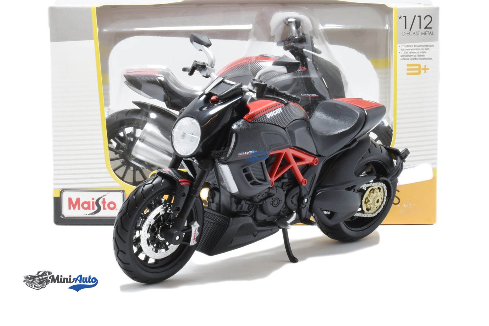 Ducati Diavel Carbon - 2011 - Red - Image 4