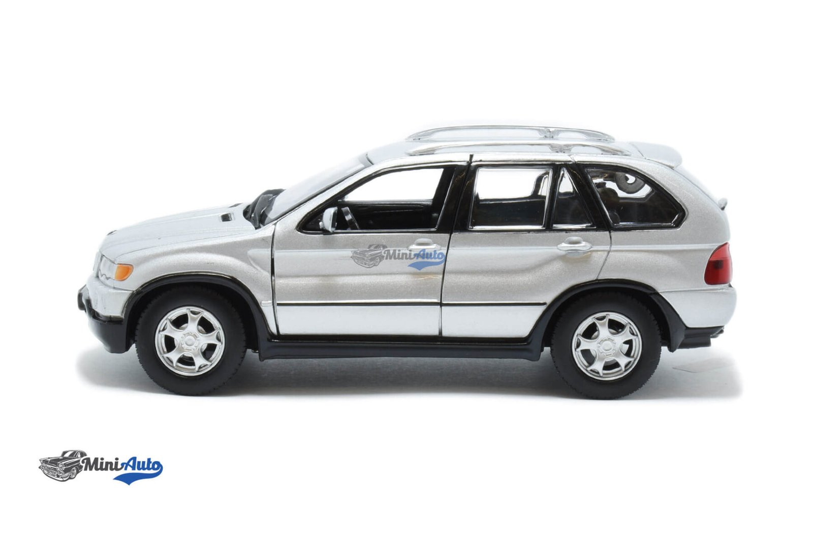 BMW X5 E53 - 2000 - Silver - Image 5